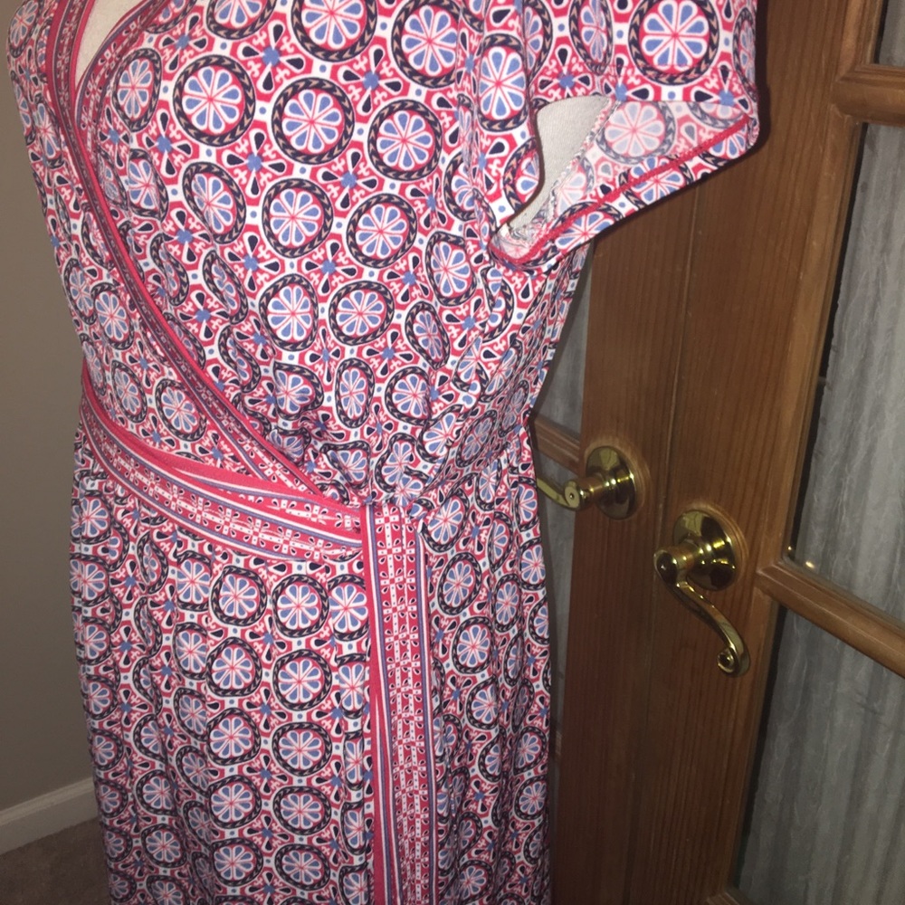 Max Studio wrap dress - Picture 2 of 5